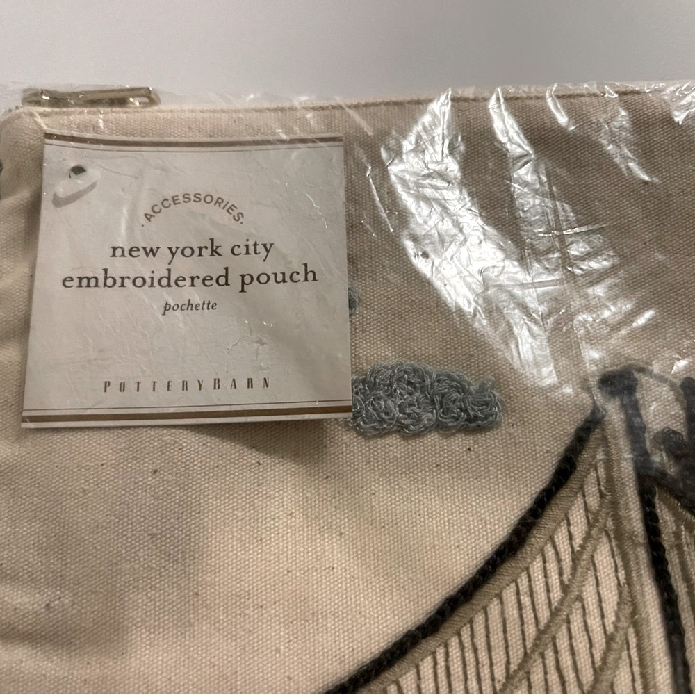 New Pottery Barn New York Embroidered Makeup Pouch, RARE! - Picture 10 of 14